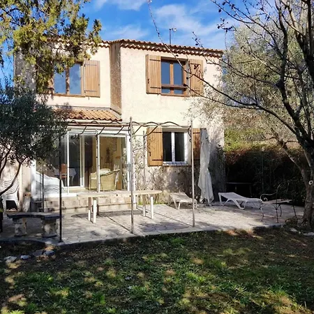 T5 House With Wifi - Garden And Terrace *